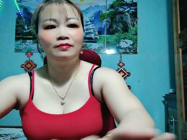 Linhanhsex2k live cam on BongaCams