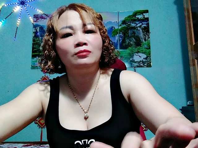 Linhanhsex2k live webcam show