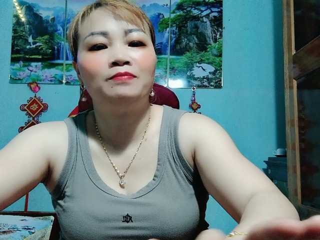 Linhanhsex2k live cam on BongaCams