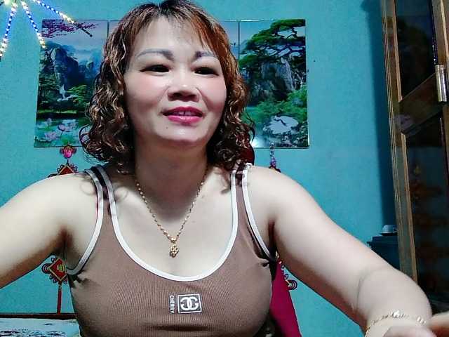 Linhanhsex2k live cam on BongaCams