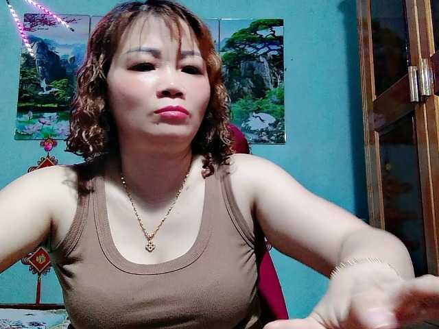 Linhanhsex2k live cam on BongaCams
