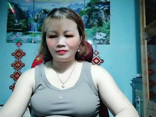 Linhanhsex2k live cam on UnifiedCams