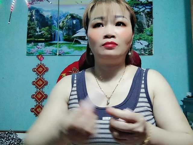 Linhanhsex2k live cam on BongaCams
