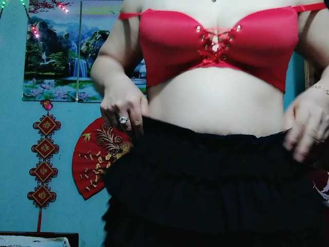 Linhanhsex2k live cam on BongaCams