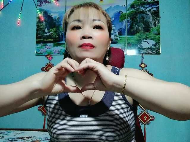 Linhanhsex2k live cam on BongaCams