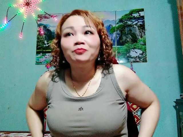 Linhanhsex2k live webcam show