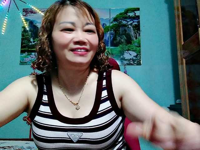 le modèle Linhanhsex2k est en webcam porno dans un show sur le site bongacams, il possède les tags suivants: Asian,Redhead,Hairy