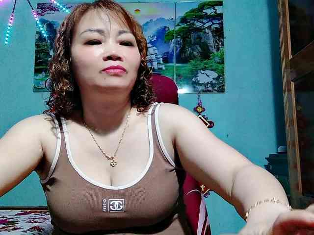 Linhanhsex2k webcam