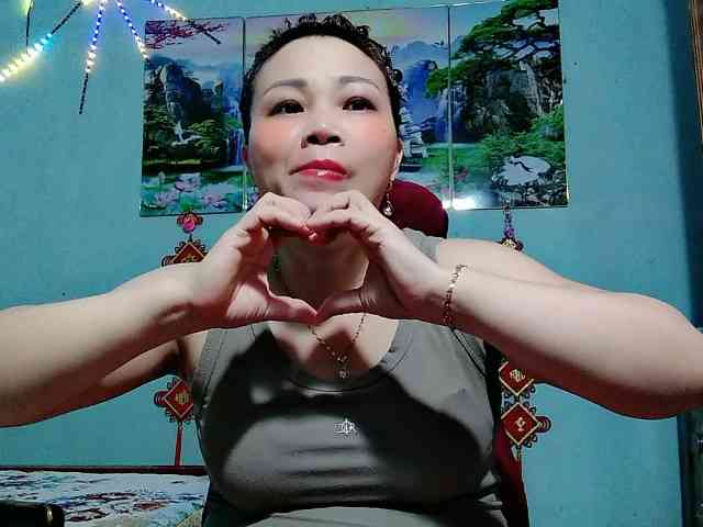 Linhanhsex2k webcam
