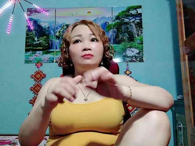 Linhanhsex2k webcam