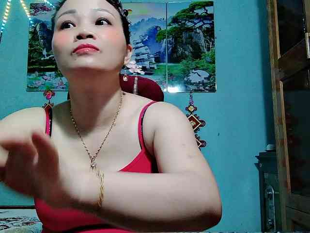 Linhanhsex2k webcam