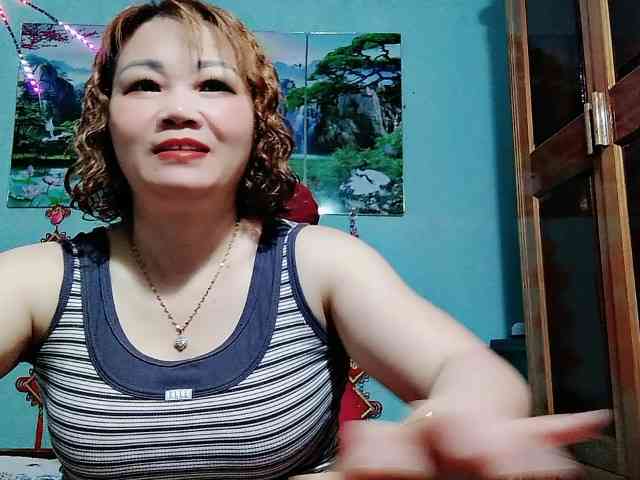 Linhanhsex2k webcam