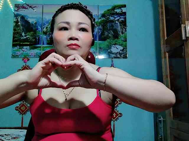 Linhanhsex2k webcam
