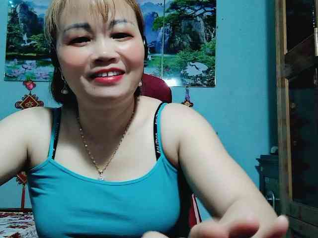 Linhanhsex2k webcam