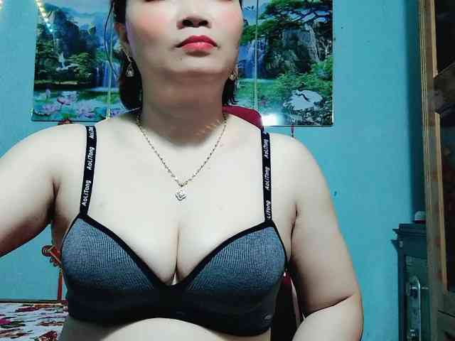 Linhanhsex2k webcam