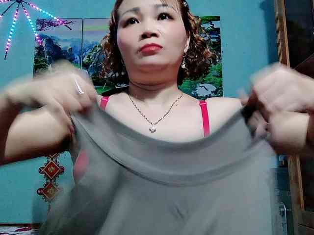 Linhanhsex2k webcam