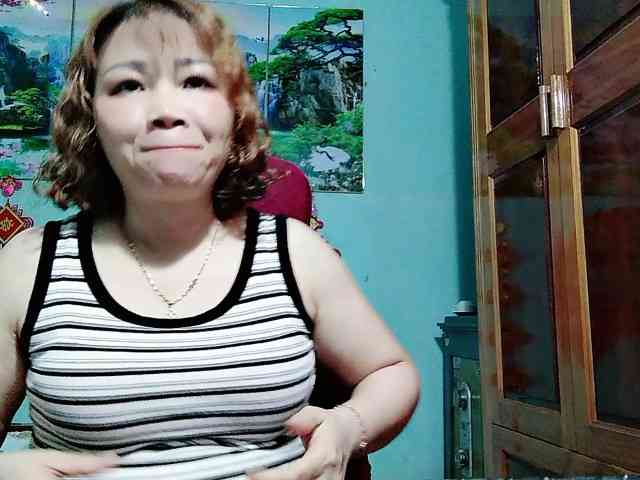 Linhanhsex2k webcam