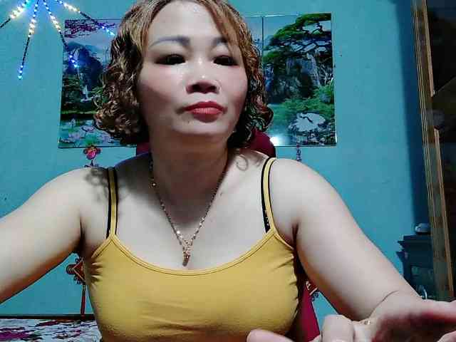 Linhanhsex2k webcam
