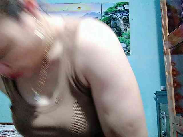 Linhanhsex2k webcam