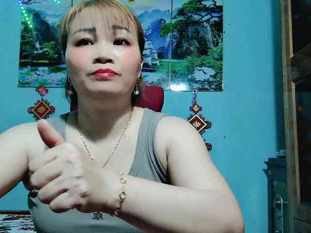Linhanhsex2k webcam
