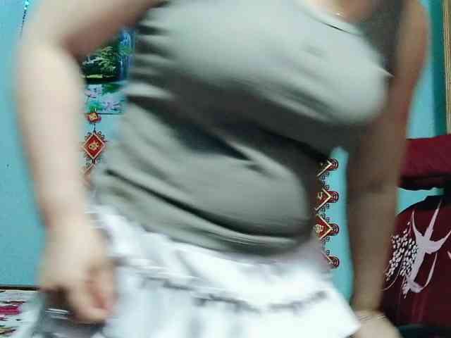 Linhanhsex2k webcam