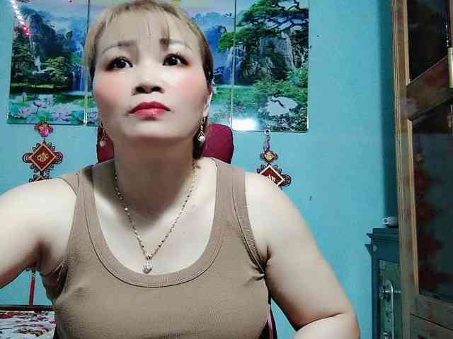 Linhanhsex2k webcam