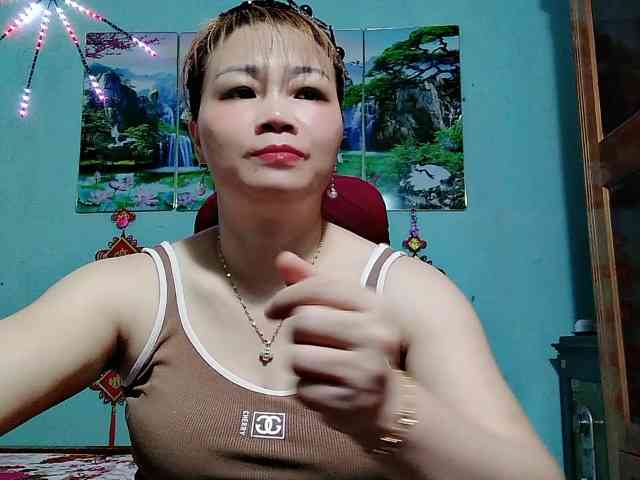 Linhanhsex2k Live Webcam on BongaCams