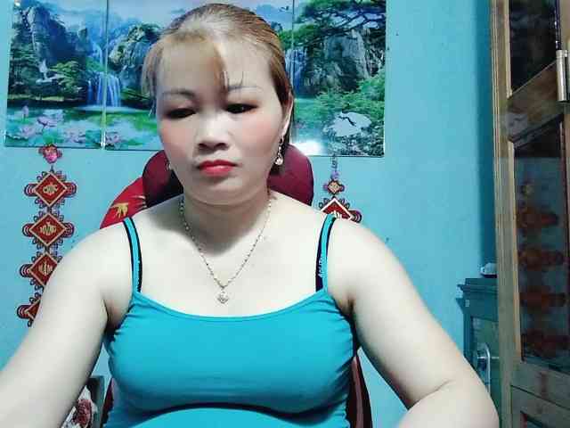 Linhanhsex2k webcam
