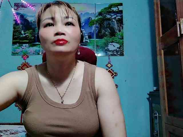 Linhanhsex2k webcam
