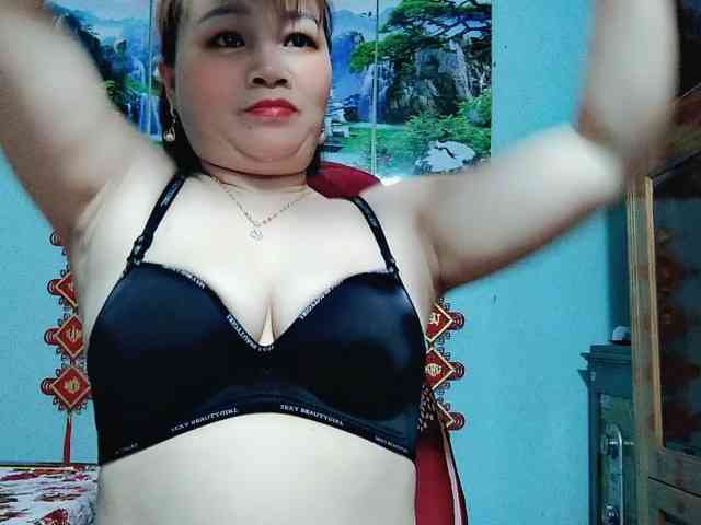 Linhanhsex2k webcam