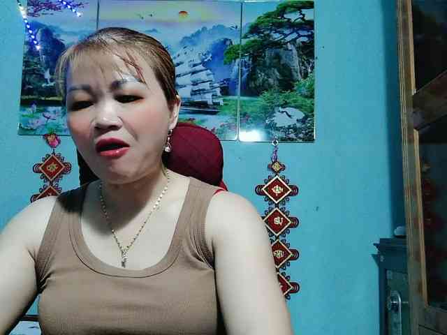Linhanhsex2k webcam