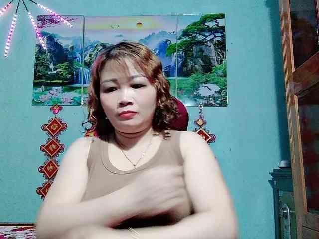 Linhanhsex2k webcam