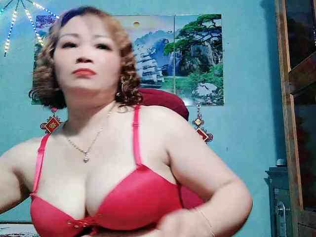 Linhanhsex2k webcam