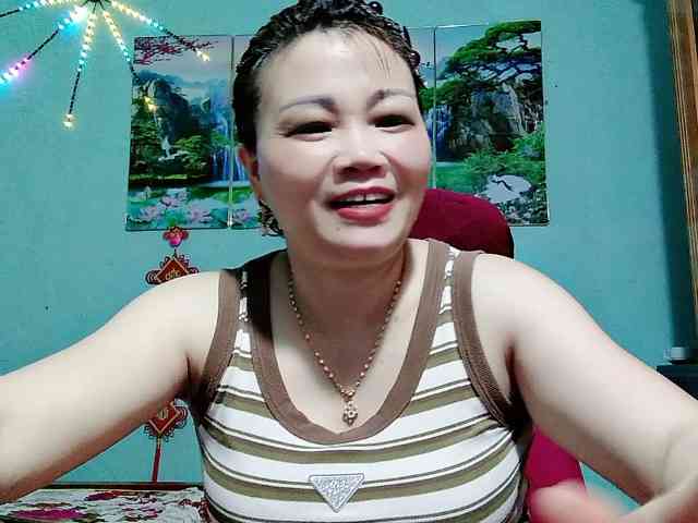Linhanhsex2k webcam