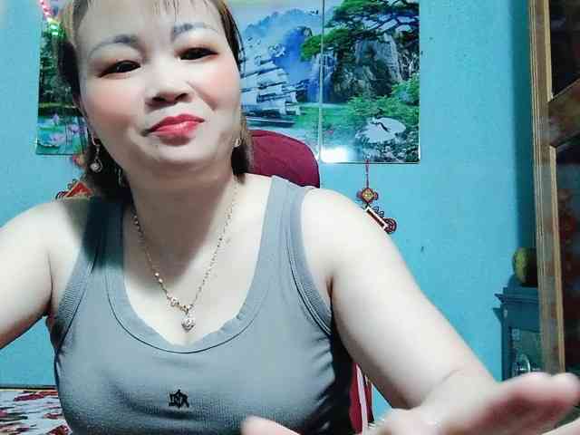 Linhanhsex2k webcam