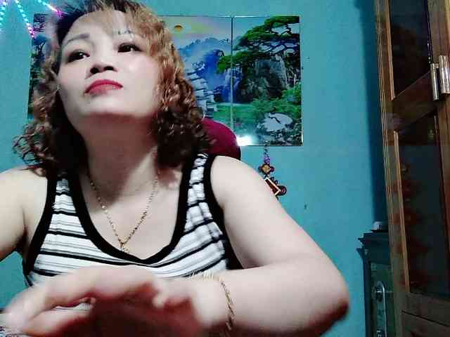 Linhanhsex2k webcam