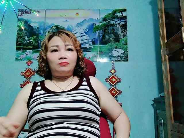 Linhanhsex2k webcam