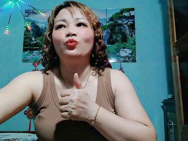 Linhanhsex2k webcam