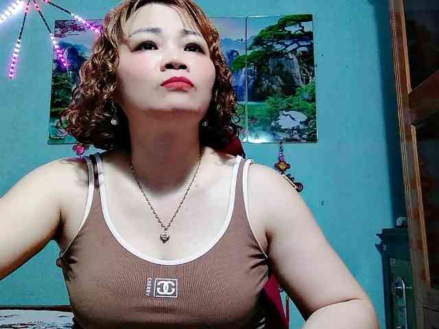 Linhanhsex2k webcam
