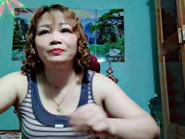 Linhanhsex2k webcam