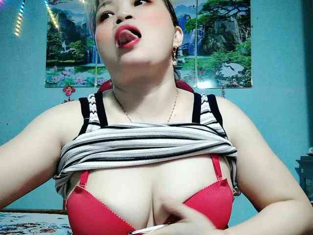 Linhanhsex2k webcam
