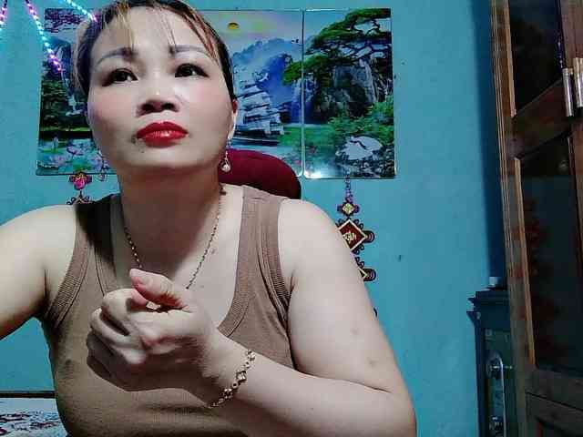 Linhanhsex2k webcam