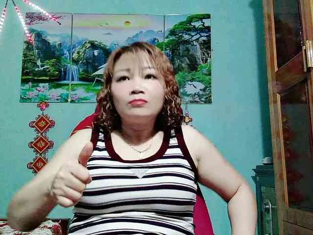 Linhanhsex2k webcam