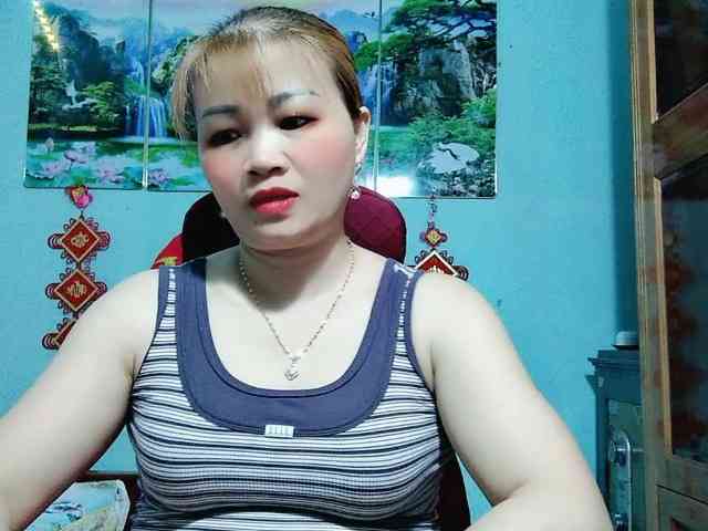 Linhanhsex2k webcam