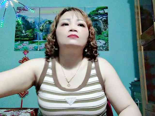 Linhanhsex2k webcam