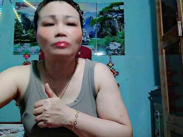 Linhanhsex2k webcam