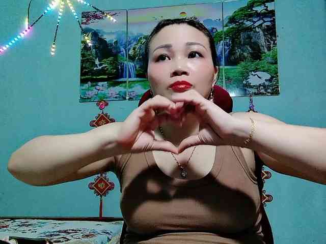 Linhanhsex2k webcam