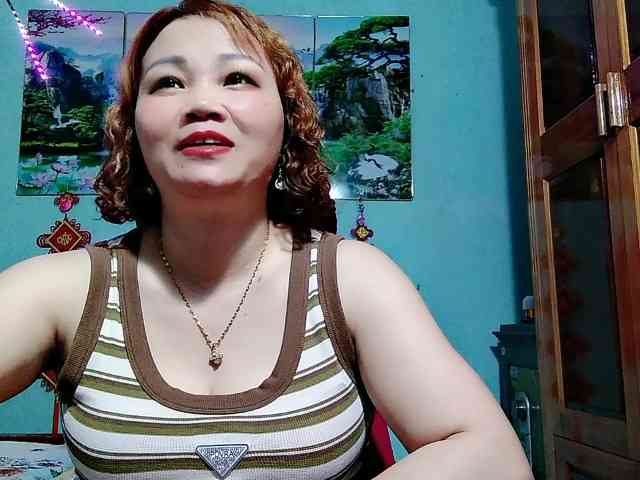 Linhanhsex2k webcam