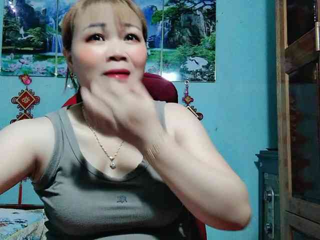 Linhanhsex2k webcam
