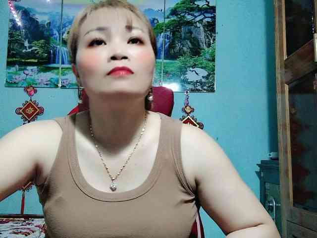 Linhanhsex2k webcam